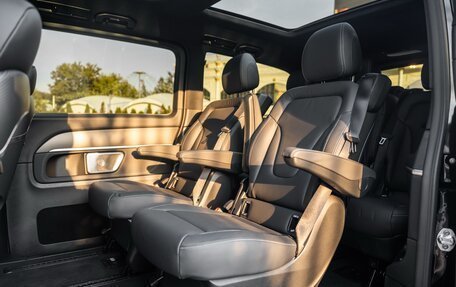Mercedes-Benz V-Класс, 2024 год, 12 800 000 рублей, 11 фотография