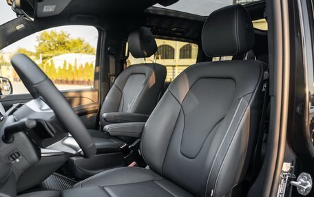 Mercedes-Benz V-Класс, 2024 год, 12 800 000 рублей, 10 фотография