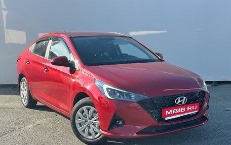 Hyundai Solaris II рестайлинг, 2022 год, 1 575 000 рублей, 3 фотография