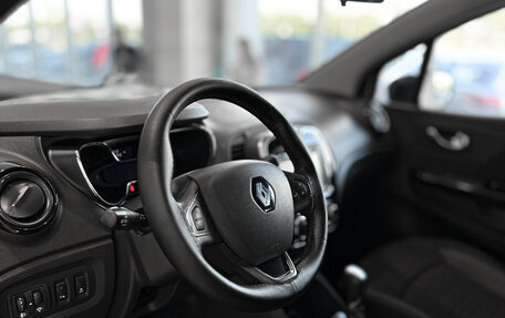 Renault Kaptur I рестайлинг, 2017 год, 1 488 000 рублей, 15 фотография