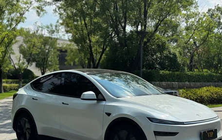 Tesla Model Y I, 2025 год, 3 480 294 рублей, 3 фотография