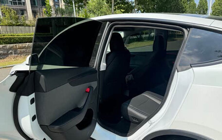 Tesla Model Y I, 2025 год, 3 480 294 рублей, 9 фотография