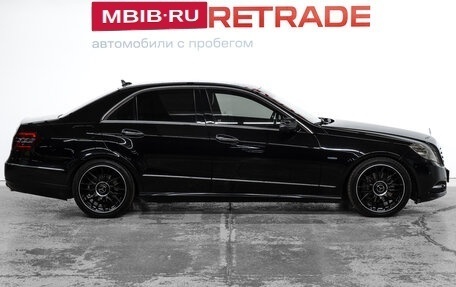 Mercedes-Benz E-Класс, 2012 год, 1 800 000 рублей, 5 фотография
