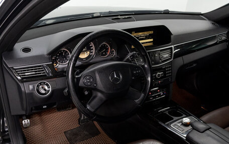 Mercedes-Benz E-Класс, 2012 год, 1 800 000 рублей, 11 фотография