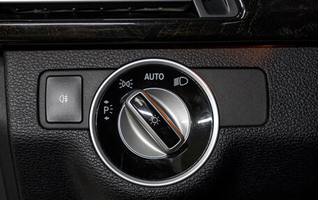 Mercedes-Benz E-Класс, 2012 год, 1 800 000 рублей, 13 фотография