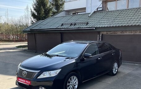 Toyota Camry, 2012 год, 1 870 000 рублей, 1 фотография