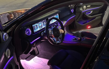 Mercedes-Benz E-Класс, 2020 год, 4 150 000 рублей, 15 фотография