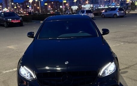 Mercedes-Benz E-Класс, 2020 год, 4 150 000 рублей, 12 фотография