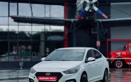Hyundai Solaris II рестайлинг, 2018 год, 1 100 000 рублей, 2 фотография