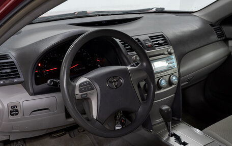 Toyota Camry, 2006 год, 910 000 рублей, 11 фотография