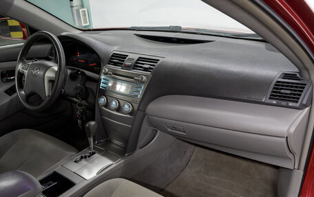 Toyota Camry, 2006 год, 910 000 рублей, 17 фотография