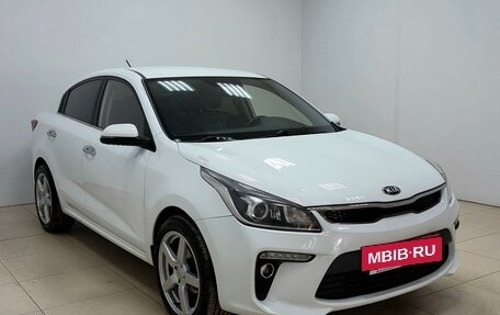 KIA Rio IV, 2019 год, 1 420 000 рублей, 3 фотография