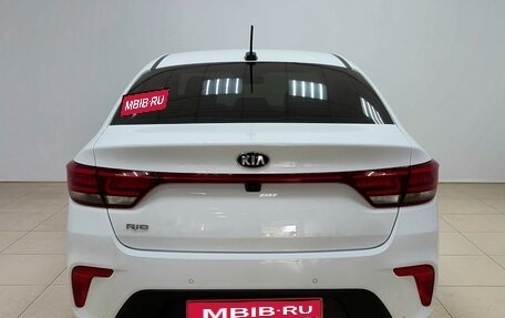KIA Rio IV, 2019 год, 1 420 000 рублей, 5 фотография