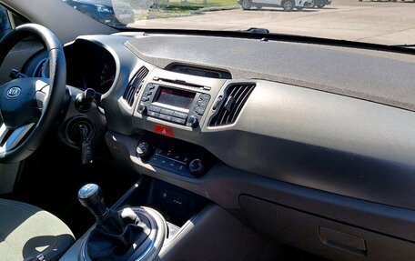 KIA Sportage III, 2011 год, 860 000 рублей, 12 фотография