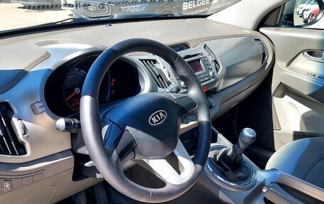 KIA Sportage III, 2011 год, 860 000 рублей, 11 фотография