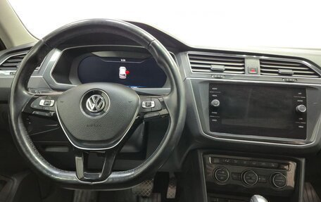 Volkswagen Tiguan II, 2017 год, 2 490 000 рублей, 12 фотография