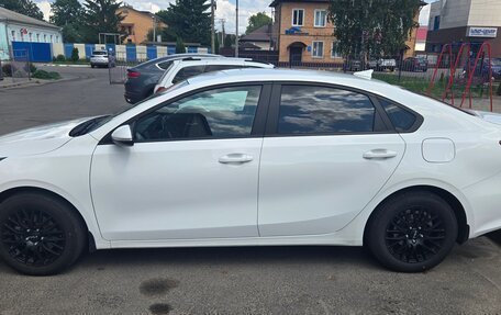KIA Cerato IV, 2021 год, 1 700 000 рублей, 2 фотография