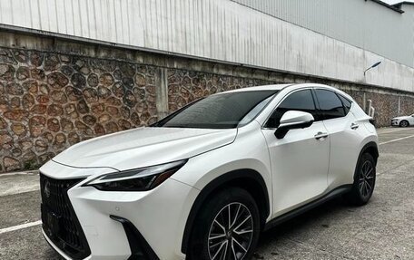 Lexus NX, 2022 год, 4 023 000 рублей, 8 фотография