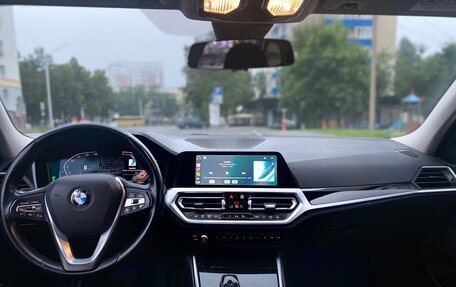 BMW 3 серия, 2019 год, 2 630 000 рублей, 6 фотография