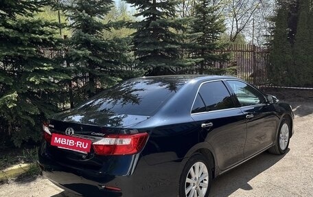 Toyota Camry, 2012 год, 1 870 000 рублей, 5 фотография