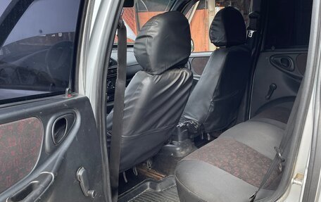 Chevrolet Niva I рестайлинг, 2006 год, 270 000 рублей, 9 фотография