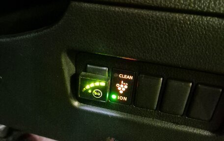 Nissan Serena III, 2009 год, 1 300 000 рублей, 29 фотография