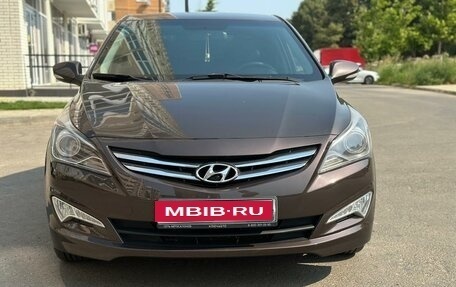 Hyundai Solaris II рестайлинг, 2015 год, 1 320 000 рублей, 1 фотография