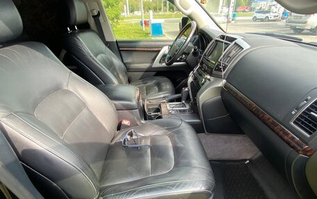 Toyota Land Cruiser 200, 2013 год, 3 350 000 рублей, 3 фотография