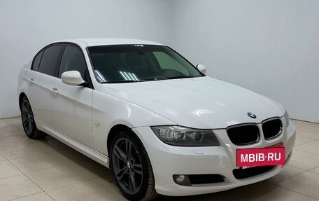 BMW 3 серия, 2011 год, 990 000 рублей, 3 фотография