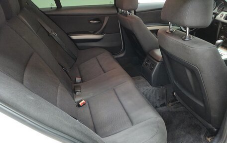 BMW 3 серия, 2011 год, 990 000 рублей, 15 фотография