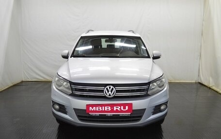 Volkswagen Tiguan I, 2012 год, 750 000 рублей, 2 фотография