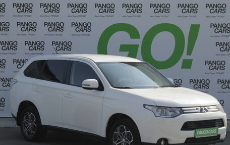 Mitsubishi Outlander III рестайлинг 3, 2013 год, 1 145 000 рублей, 5 фотография