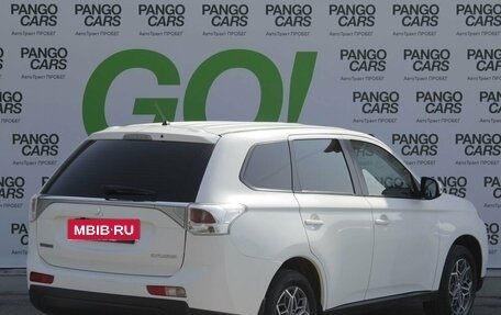 Mitsubishi Outlander III рестайлинг 3, 2013 год, 1 145 000 рублей, 6 фотография