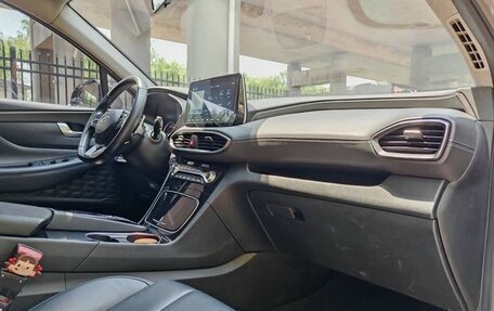 Hyundai Santa Fe IV, 2022 год, 2 600 000 рублей, 12 фотография