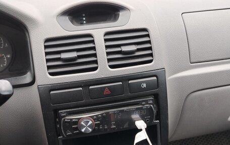 KIA Rio II, 2003 год, 220 000 рублей, 5 фотография