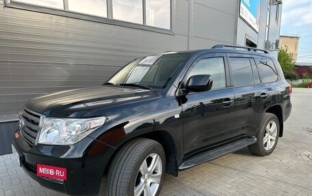 Toyota Land Cruiser 200, 2010 год, 3 300 000 рублей, 5 фотография