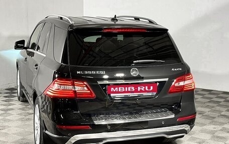 Mercedes-Benz M-Класс, 2012 год, 1 980 000 рублей, 7 фотография