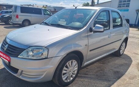 Renault Logan I, 2013 год, 555 000 рублей, 3 фотография
