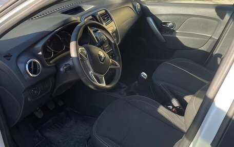 Renault Logan II, 2021 год, 830 000 рублей, 5 фотография