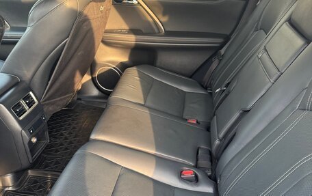 Lexus RX IV рестайлинг, 2018 год, 4 400 000 рублей, 14 фотография
