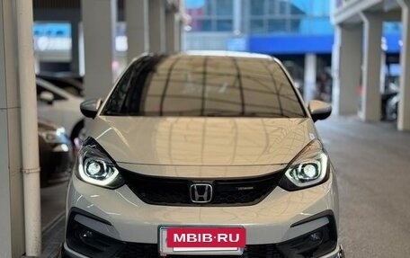 Honda Fit, 2021 год, 1 084 000 рублей, 5 фотография