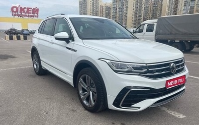 Volkswagen Tiguan II, 2021 год, 4 300 000 рублей, 1 фотография