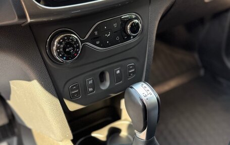 Renault Sandero II рестайлинг, 2022 год, 1 299 000 рублей, 25 фотография
