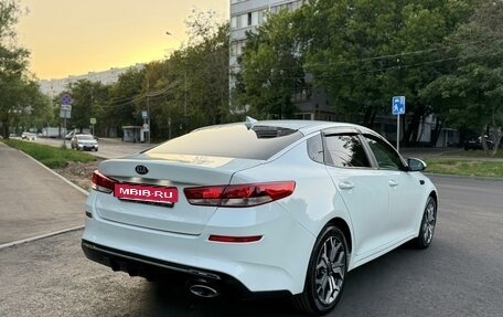 KIA Optima IV, 2018 год, 1 300 000 рублей, 4 фотография