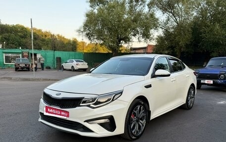 KIA Optima IV, 2018 год, 1 300 000 рублей, 3 фотография
