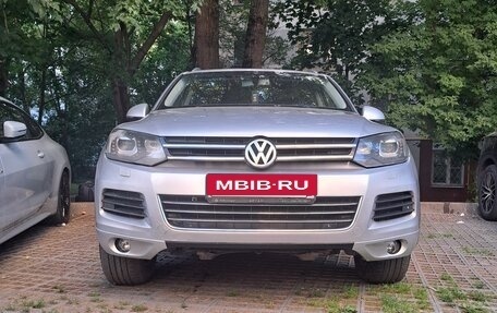 Volkswagen Touareg III, 2010 год, 1 600 000 рублей, 3 фотография