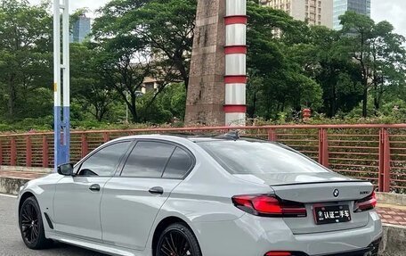 BMW 5 серия, 2021 год, 3 280 000 рублей, 5 фотография