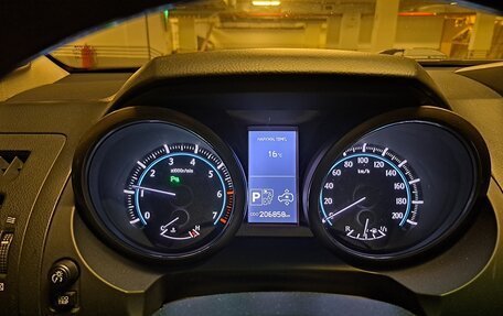 Toyota Land Cruiser Prado 150 рестайлинг 2, 2009 год, 2 800 000 рублей, 6 фотография