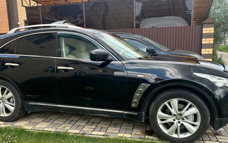 Infiniti QX70, 2014 год, 1 750 000 рублей, 12 фотография