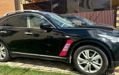 Infiniti QX70, 2014 год, 1 750 000 рублей, 20 фотография